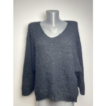 Szőrös kötött pulcsi (XL)