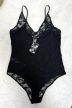 Csipke body