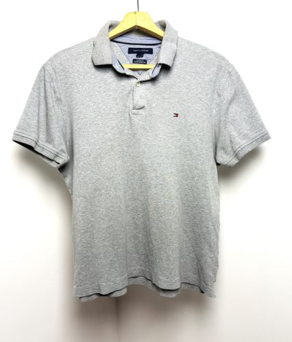 Tommy Hilfiger póló (L)